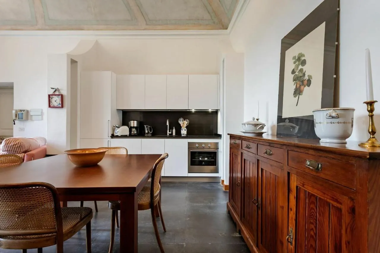 Villa Bel Faggio Apartment By Halldis メナッジョ 0*,