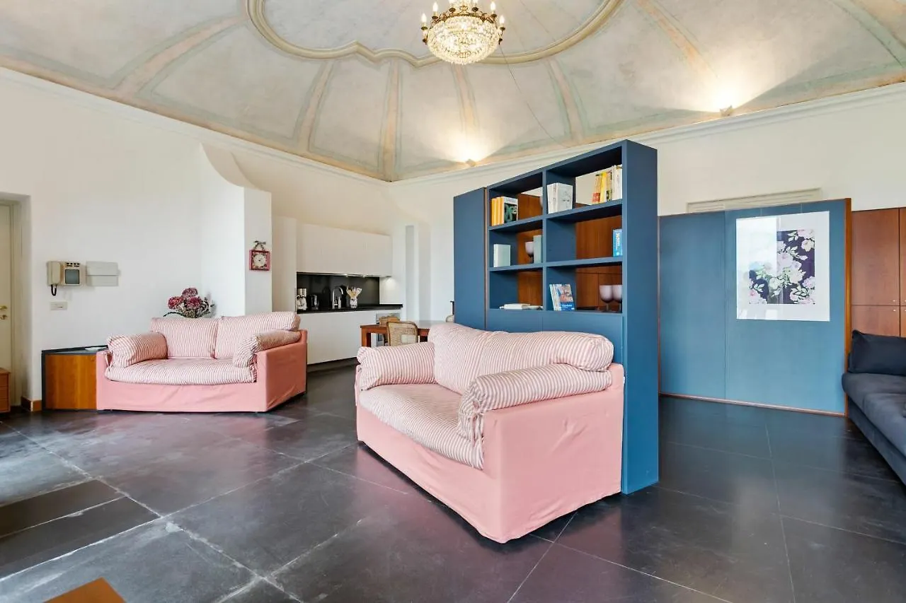 Villa Bel Faggio Apartment By Halldis 메나지오